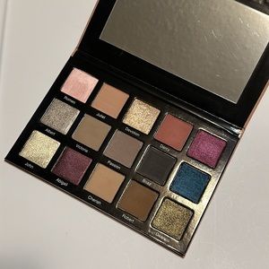 Sydney Grace Enduring Love Light Palette.